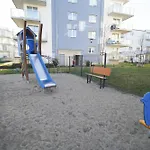 Modern 40m2 Balcony Parking Netflix Apartament *