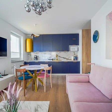 Modern 40m2 Balcony Parking Netflix * Kołobrzeg